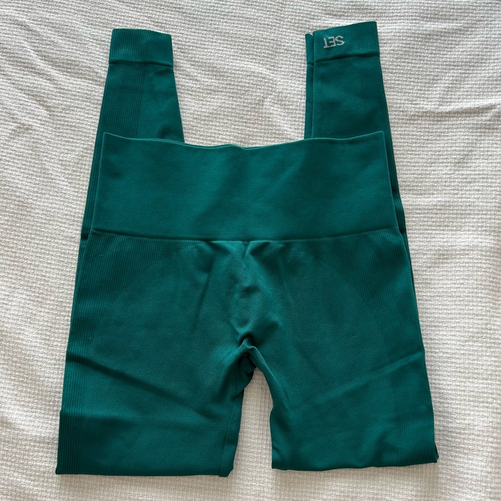 Set Active Sculpflex Legging NWOT